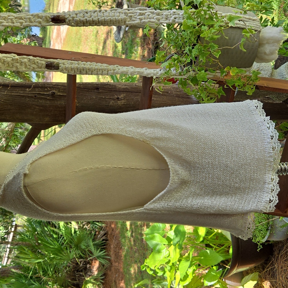 Beige Lace Trim Dropped Arm Hole Sleeveless Sweater - Picture 6 of 8